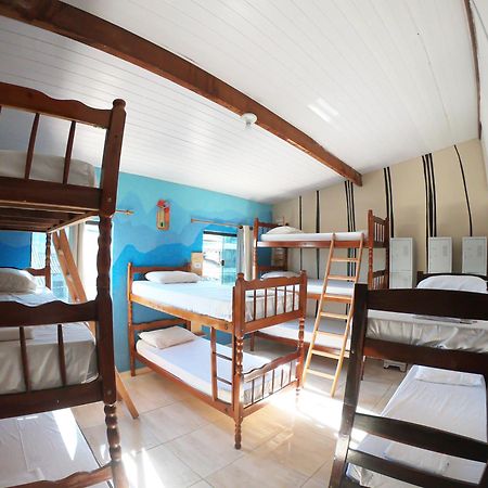 Chamos Hostel Cultural أرايال دو كابو المظهر الخارجي الصورة